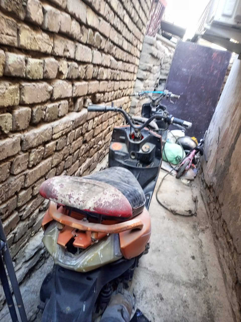 سلام عليكم  اخوان عندي هاي دراجات كوم حديد ماعرف شبيهن


**إذا كنت صاحب هذا الإعلان وتريد حذفه لأي سبب، رجاءا أرسل رسالة إلى الدعم الفني**