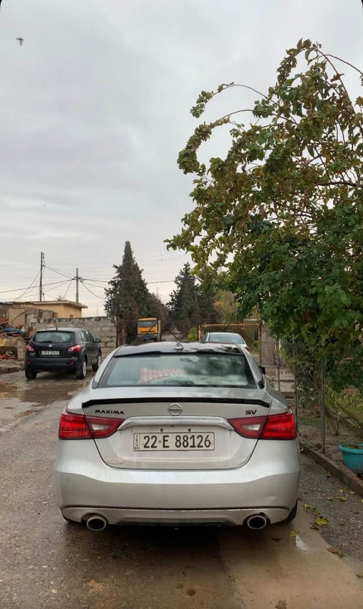 ماکزیما مودیل ٢٠١٧ فول موسافات بەس سلایت نیە دەبل گیر و کوشین هیتەر و سوکان فولیوم و تحدید سورعە و تراکشن و شاشە گەورە و کامیرا و ABS و تراکشن  و کوشین جلد و کارەبا و شغال سیارەکە سبوغ عامە وەرگەرایە  بەس ناوکردن و غرامە بەشەرت گێر و مکینە و کارەبایات بەشەرت باقی سیارەکە سبوغ عامە لەهیچ  مەپرسە رەقەم و سەنەوی و هەزەی نوێیە   چرکەی تیدا نیە نرخی ٨٨ وەرەقە و مجالیکی کەم شوین هەولێر *********** أربيل, العراق
