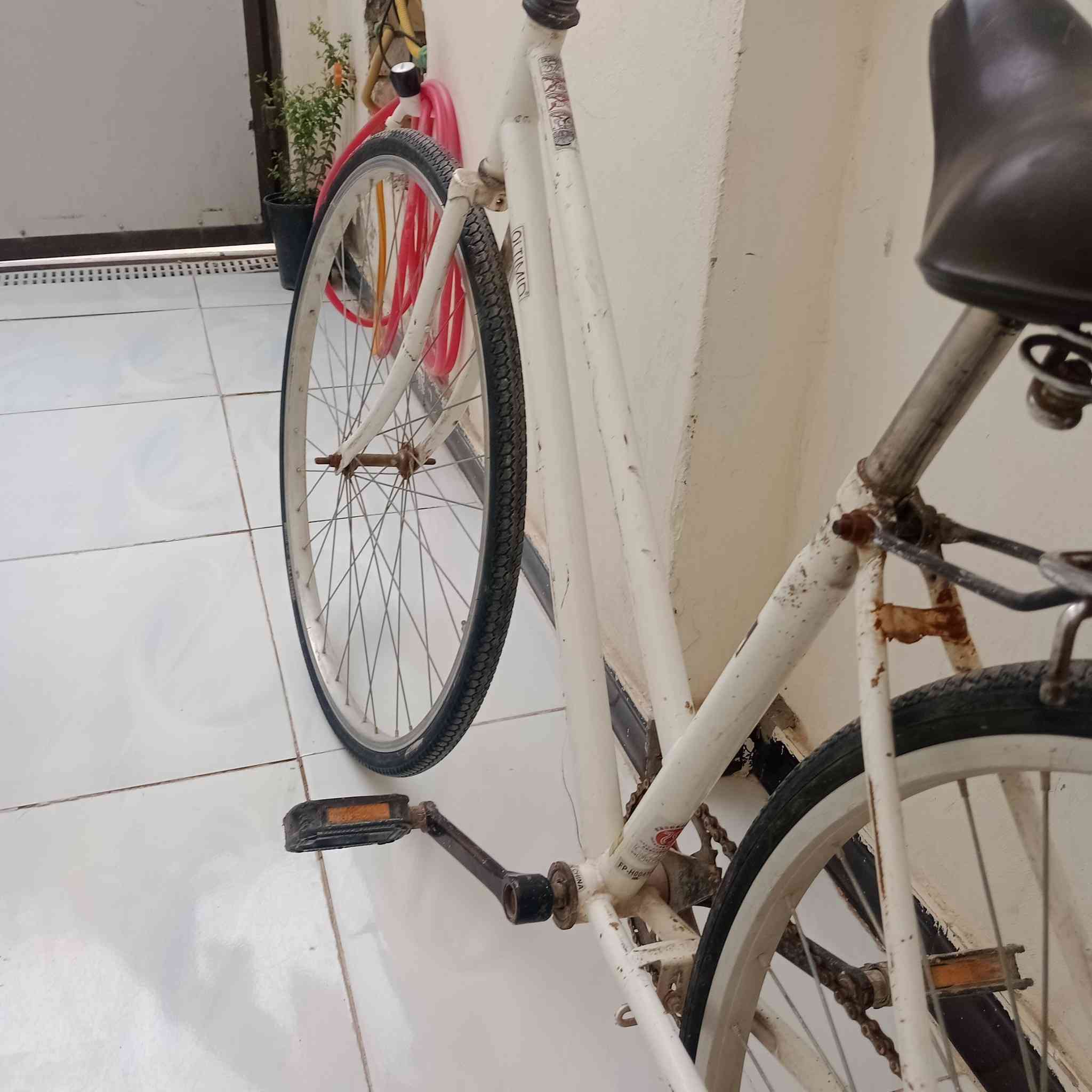 بسم الله الرحمن الرحيم باسكل جديد نضيف ياباني فول موصفتة موديل 2021 وسعر 75وبي مجال


**إذا كنت صاحب هذا الإعلان وتريد حذفه لأي سبب، رجاءا أرسل رسالة إلى الدعم الفني**