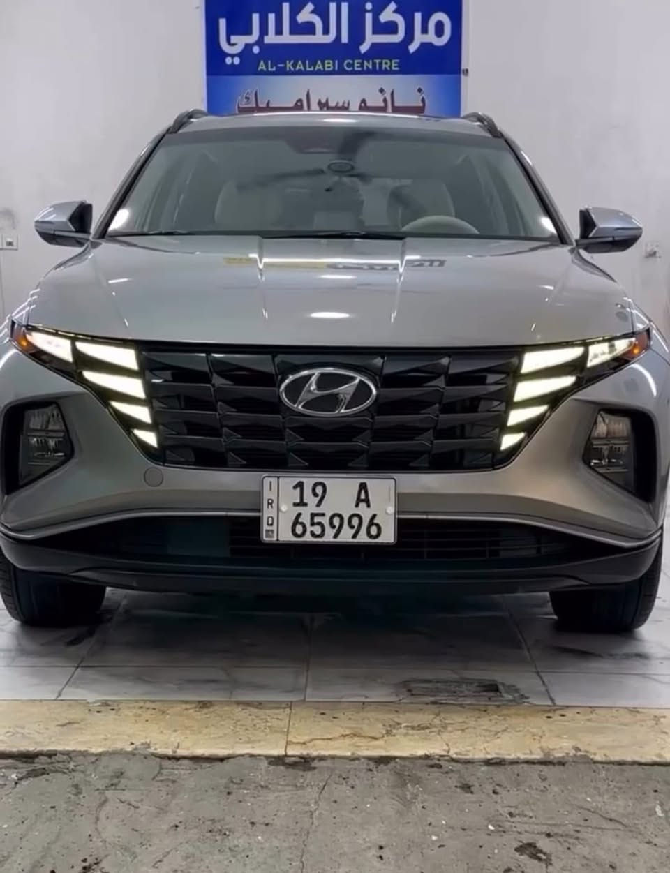 توكسن امريكي موديل 23. بيع مراوس حسب القناعة السعر 205 حاث بنيد فقط بدون دواخل السيارة جاهزة اي نقص مابيهة ماشية 37. السيارة فول مواصفات فتحة بصمة رادار امامي جانبي تحديد المسار كشن كهربائي داخل جلد ابيض بلادي شاشة كاربلي شحن واير لس تحكمات مثبت سرعة لدامامي خلفي ويل جبير السيارة أي نقص مابيهة مكاني كربلاء المقدسة ***********.
