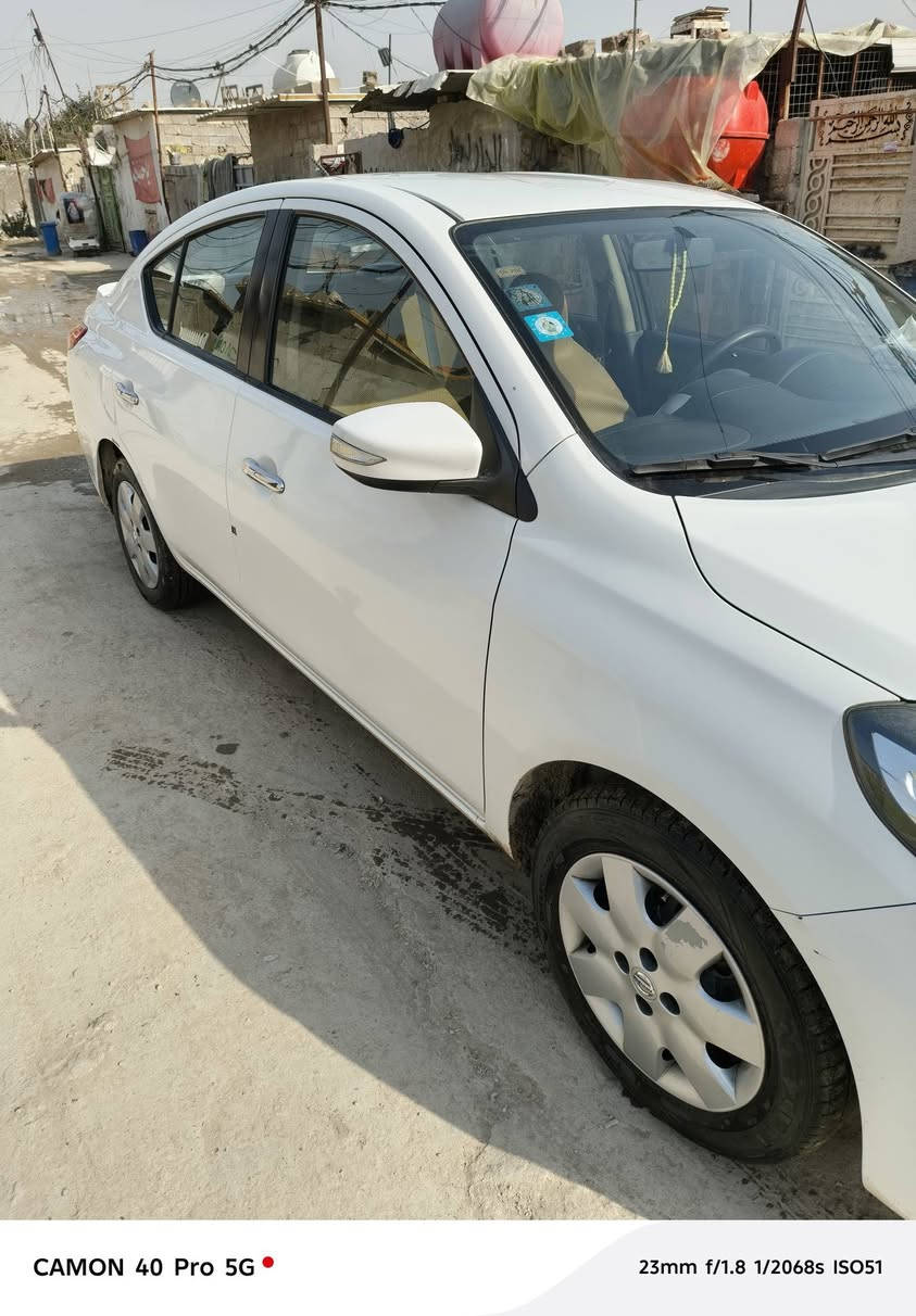 سلام عليكم اخوان نيسان صني مصري موديل 23 رقم بغداد السيارة بسمي السيارة مصورهة فديو واظح وبيهة باب مبدل من شركة من مستلميهة زيرو هية اجتي هيج ماشية ١٠٦ مكان الكاظمية جكوك السعر 115  رقم الهاتف ***********
