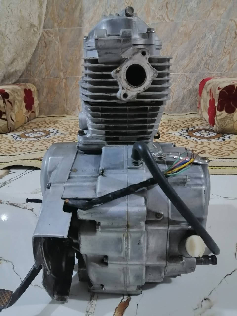 مكينة اربعه كير  لاتنقص ولاتبخر شغاله مكينه  بيهه جبنه طاگه ذب دهن وصره سايفه ابدل من صره صفح سعرهه 75 وبيهه مجال واتساب *********** شارع بني تميم مكانهه
