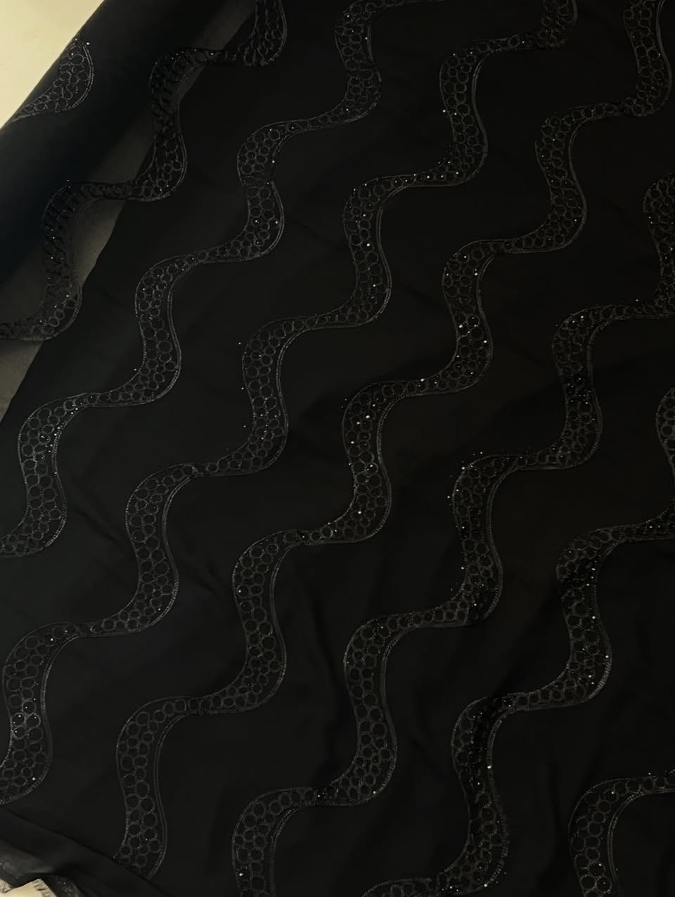 نقشات الجرجيت الأسود المطرز 
المتر ب ٥ 
القطعة ب ١٢ 

#اقمشة_ابو_سجاد_الجياشي


**إذا كنت صاحب هذا الإعلان وتريد حذفه لأي سبب، رجاءا أرسل رسالة إلى الدعم الفني**