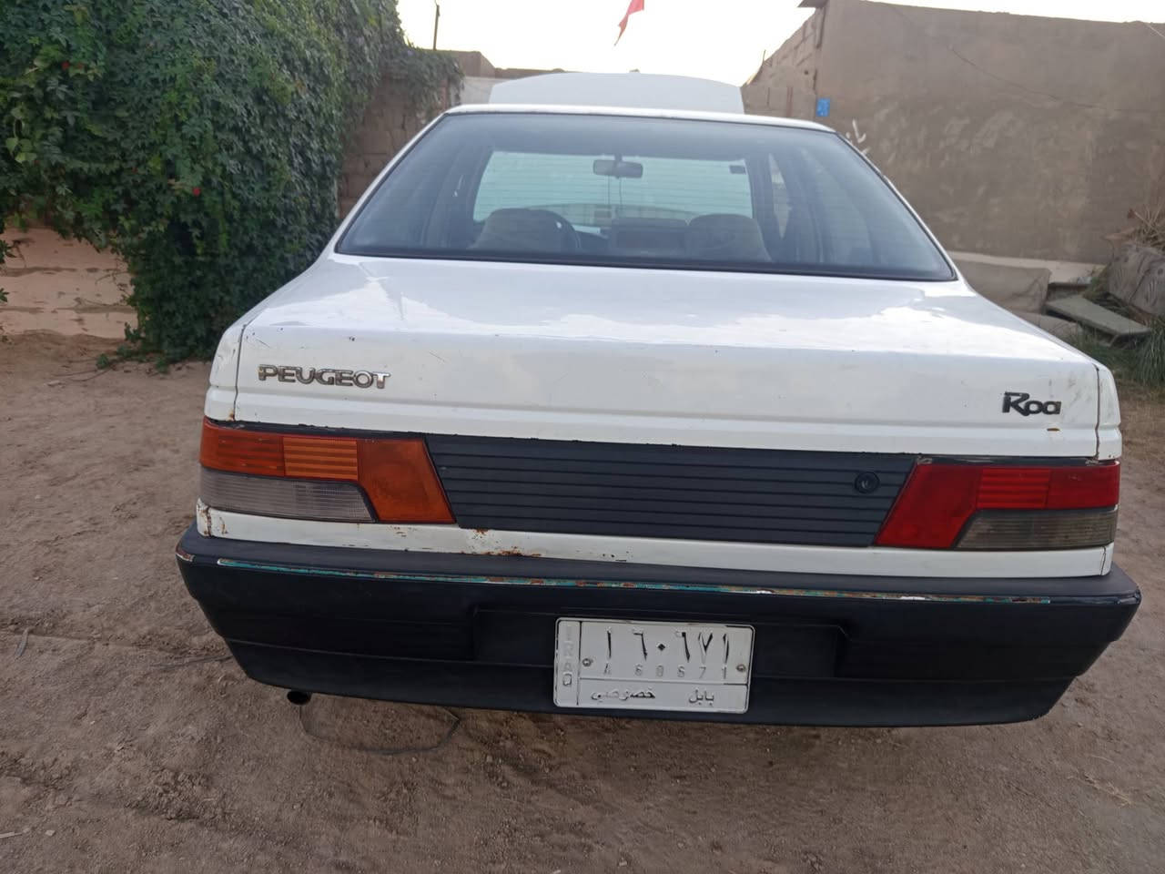 بيجو روى 2009 رقم بابل الماني اصولية سنوية ل28 كير ومحرك اكسل كفالة بصمه مرتبه ونظيفة غرفتهه حلوه كما موضح بالصور سعرها 24$ بيهه مجال بسيط تحويل مباشر *********** مكاني حلة شارع 80
