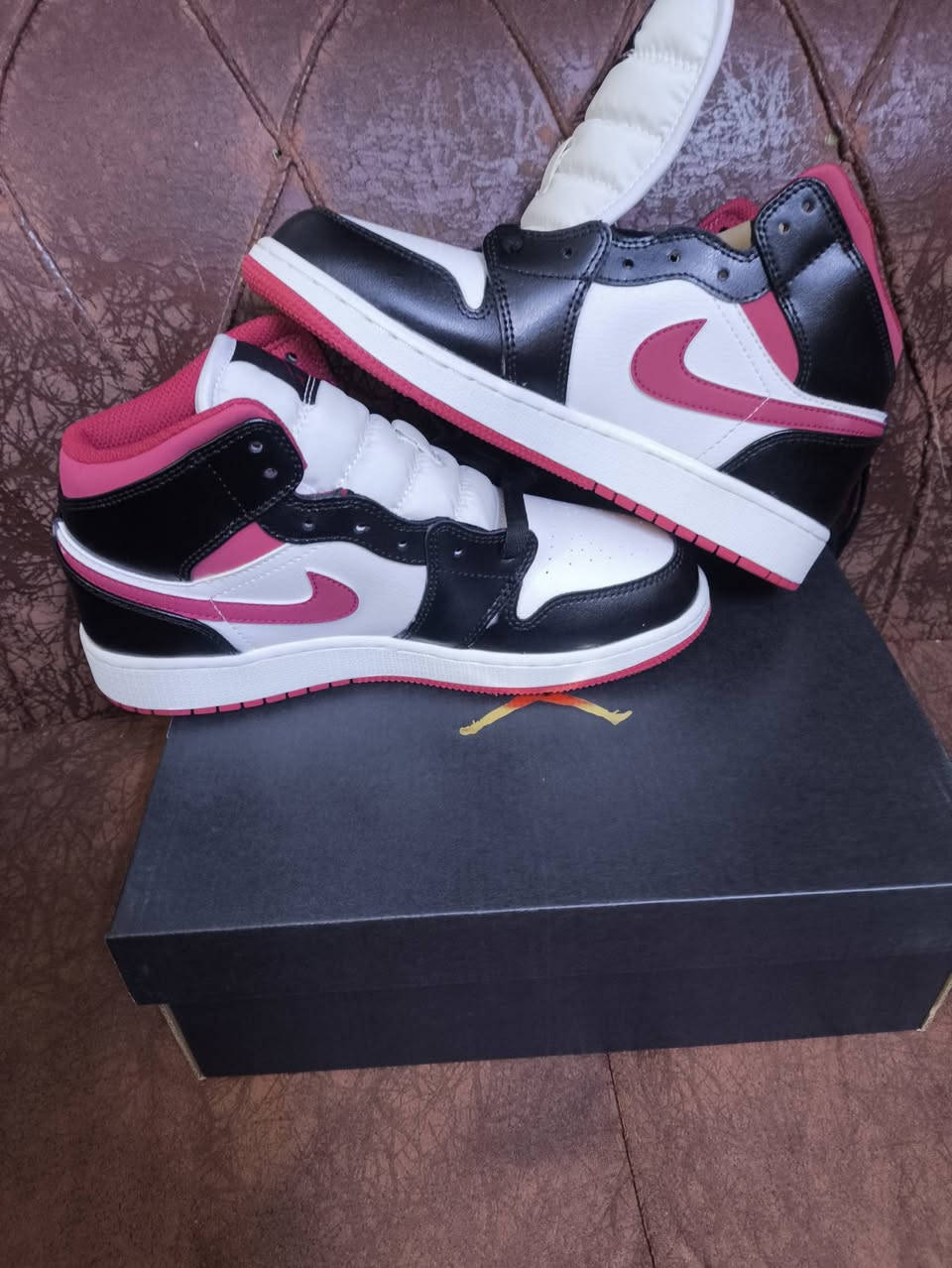 قياس 35 السعر 13 الف


**إذا كنت صاحب هذا الإعلان وتريد حذفه لأي سبب، رجاءا أرسل رسالة إلى الدعم الفني**