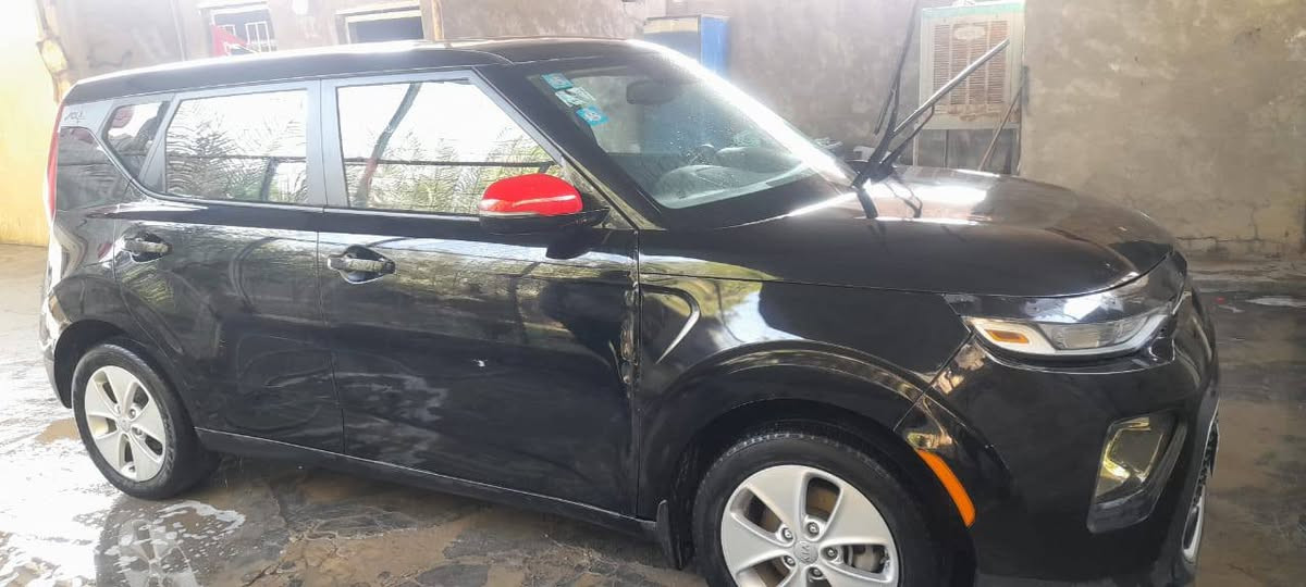 كيا سول موديل 22 مكينه تبريد حداديه خير من الله مكينه 2000دوش حادثه موضح في السونار  يحتاجلها ترتيبات بسيطه رقم كربلاء الدولي بسمي مكاني بابل اسكندريه السعر 120وبيه مجال
***********
