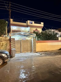 للبيع بيت حي الخضراء مساحه 250متر4غرف نوم قرب مدرسه دبي الاستفسار والا...