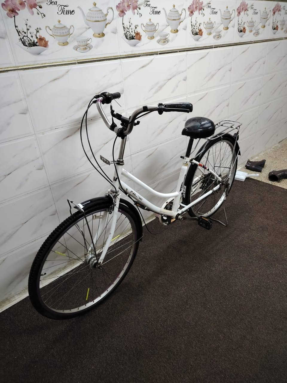 السلام عليكم اخوان داخل كروب بيع شراي باسلات عامه في الموصل هذا باسكلي للبيع عبد الحليم لون ابيض حجم 26 لشه مرغوبه والله العظيم وياله جدد تايات جدد جوابه جدد كلشي ما يرادلو موديل 2015 ياباني باله (سله +اعلام ثنين+ اغلف مال اسطابات كدام ثنين+ استاند موبايل جدد) بعد شتريدون السعر 80 قفلووو مكاني موصل شراي يخابرني مو شراي يرحم ميتينك لا تخابرني *********** اسيا فقط
