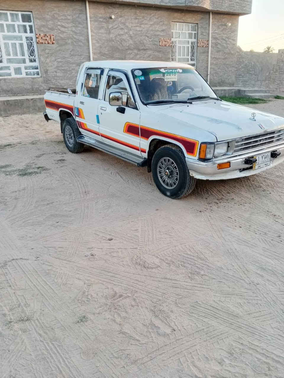 سلام عليكم بيكم قديم موديل 87كير ومحرك بس المحرك بيه خيط تبقين باور ستيرن تخم تايرات جديد شاصي نضيف قطره خياس مابيه سياره حلوه مكاني بغداد 
السعر 42$ وبيها مجال الاستفسار ***********
