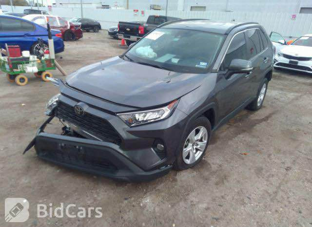 راف فور 2021 وارد امريكي حادثه جاملغ وشوي من الباب شي بسيط بدون دواخل لا لغد ولا شاصي سياره متعوب عليه نضيفه بشكل ماشيه 39 الف 
موصفات XLE
6 وضعيات قياده 
هند بريك كهرباء
كراسي كهرباء بصمه تشغيل 
اوتو هولد 
كامره دواره 
رادارات 360 اطفاء ذاتي في الازدحام
تحديد مسار كروس سرعه 
رقم اربيل هزه جديده تحويل وكاله جاهز 
مكانه البلديات شارع المصرف 
***********
سعر 195 وبيه مجال بسيط بغداد, العراق
