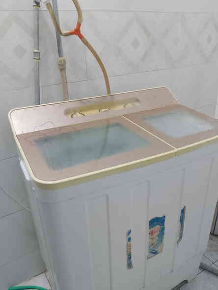 غساله ملابس هيتاشي 14 كيلو للبيع
شغاله كل عيب مابيها مشتريها جديده مستعمله قليل ماواصله مصلح السعر 80 
كركوك حي العسكري ***********
