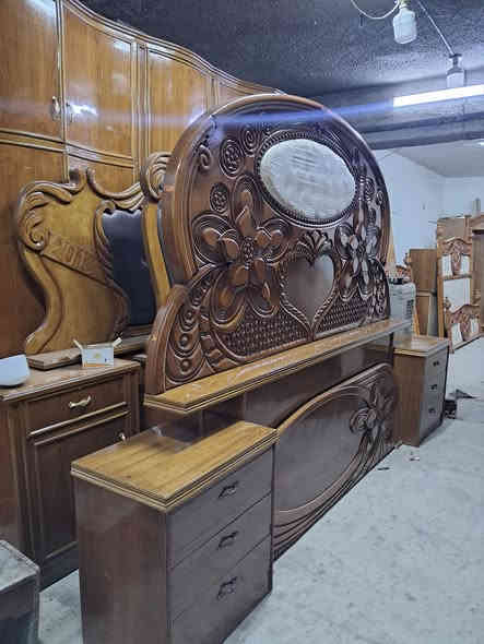 يعلن معرض الموسوي عن وجود غرفه نوم ست أبواب وملحق داخل وخارج صاج ضهر جرجوبه دنك ضفيره الغرفه نظافته فول وتسكام معاكس 5مليم زاويه كنتوريه اي استفسار خاص او الاتصال ***********
***********
