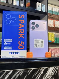 📱 Tecno Spark 50: الأداء القوي في قلبك هل تبحث عن هاتف يجمع بين البطار...