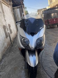 دراجه فورزا اس سفن صفر 10 البيع دراجه حلوه ما بيه شي تجي شوف كدام عينك...