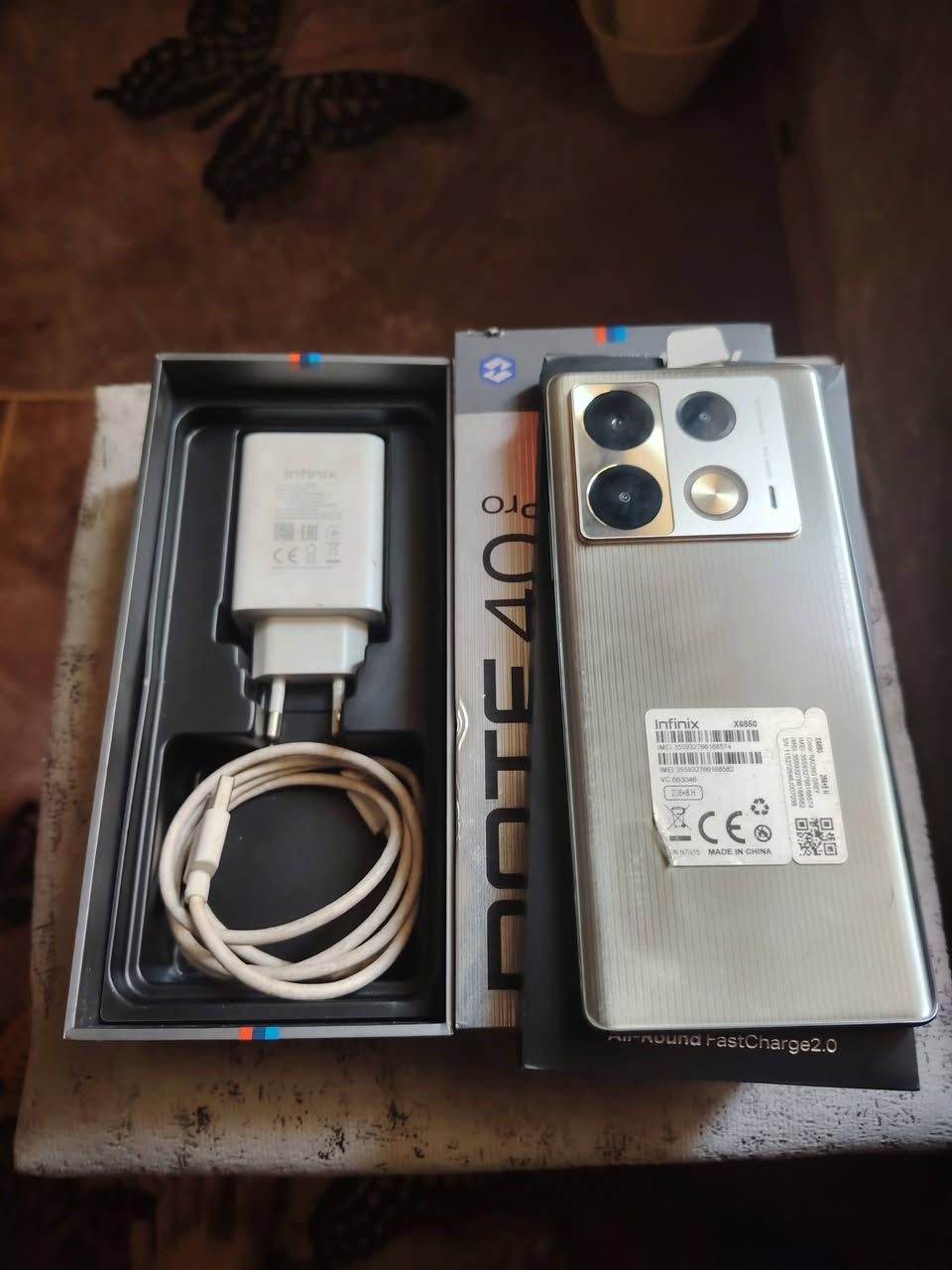 سلام عليكم جهاز انفنكس نوت 40 برو 5G ذاكره 256 ماداخل تصليح ابد وجدا نظيف بغداد *********** للبيع
