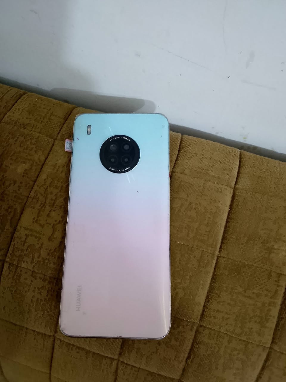 هاواي ذاكره 128مبدل بس شاشه كله شغال 110
***********
