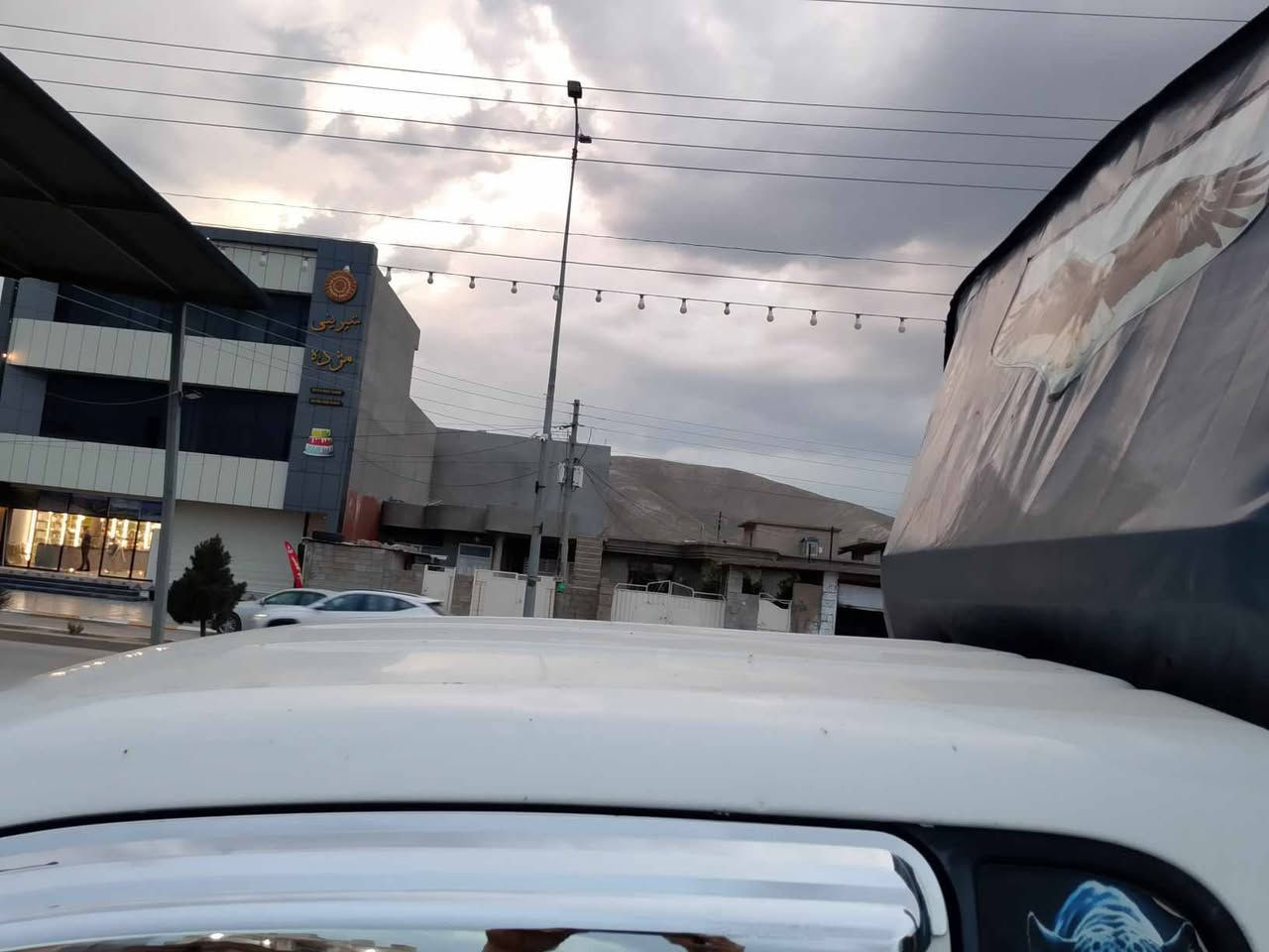 کیا 4000
2016 زۆر پاک و بێ مەسرەف تایەو پاتری و ژینگەو هه زەو زەریبەی تازەیە بێ بۆیاخ کەمێک قەڵەمکاری هەیە تەنها بستێک لە دۆسەکەی بۆیاخە بەناوی خۆمەوەیە 
***********
***********
سلێمانی..۱
