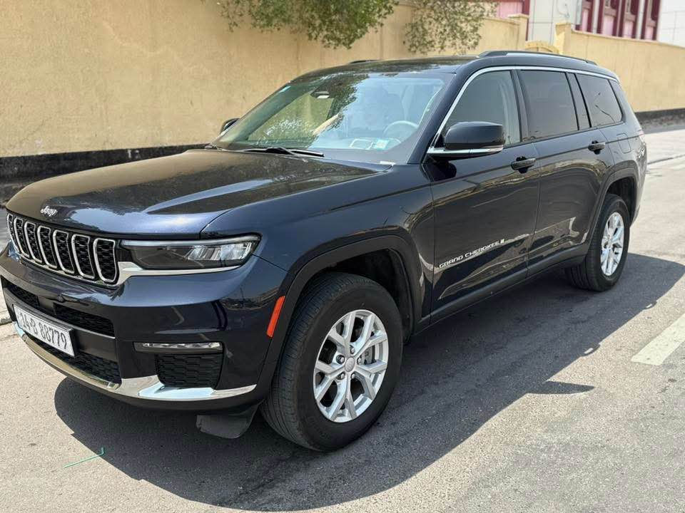 المواصفات: جيب لمتد وارد امريكي  موديل ٢٠٢٣ ماشيه 26 ميل

*نظام دفع رباعي 4X4 متطور

*الصندوق كهربائي بخاصية البصمة

*شاشة التحكم كبيره  الرئيسية لمس بنظام Uconnect 5 مع نظام ملاحة

*شاشة القيادة الرقمية بقياس 10.25 انج

*رادار تفاعلي مع خاصية التوقف والانطلاق

*تحذير النقطة العمياء

*تحذير الخروج عن المسار

*نظام المحافظة على البقاء فى المسار

*خاصية المساعدة على التوجية فى التقاطعات لتفادى الحوادث

* حساسات امامية وخلفية

*كاميرات 360 للرؤية المحيطية

*نظام مانع تصادم خلفى

*نظام القيادة

*مقصورة الركاب من الجلد الفاخر

*المقاعد الامامية مبردة ومدفئة

*المقاعد الخلفية مدفأة

*مقعد السائق والراكب كهربائي

*مقعد السائق ذاكرة

*نظام ابل كار بلاى واندرويد اوتو لاسلكي

*نظام صوتي فاخر 9 سماعات من ALPINE

*دخول ذكي (بصمة)

*نظام التشغيل عن بُعد

*مصابيح أمامية أوتوماتيكية مع مصابيح نهارية وكشافات ضباب LED

*نظام التحكم التلقائي في الضوء العالى

*ماسحات زجاج أمامي حساسة للمطر

*انماط قيادة متعددة رياضية وللطرق الوعرة

*وسائد هوائية أمامية متعددة المراحل ووسائد هوائية جانبية ووسائد

هوائية أمامية/خلفية.

*نظام التحكم الإلكتروني بالثبات.

المكان بصره للاستفسار *********** 

السعر 348 

الضربه مثل ما موضح بلصور 

بدون صبغ فقط بيدي ار  

رقم بصره باسمي رقم مميز 💪 البصرة, العراق
