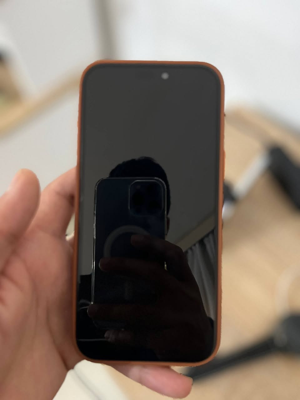 السلام عليكم  ايفون 16pro max للبيع  ذاكره 256  بطاريه 90
الجهاز مستبدل شاشه فقط 

و جهاز تخطي 
 
سسعر 750 قفلل 

مكان بغداد محموديه توصيل ماكو 

تواصل خاص


**إذا كنت صاحب هذا الإعلان وتريد حذفه لأي سبب، رجاءا أرسل رسالة إلى الدعم الفني**