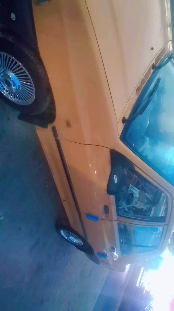 البيع سايبه مديل ١٥ مكفوله
بس جاملغ الامامي بيه صبغ
كير ومحرك وحداديه
تبريد ثلج منظومه جديده
مصغره هيئة وغرامات
سنويه جديد الا٢٩
تخم تاير يعني كبل الشارع
السعر ٣٥ وبيه مجال الاستفسار
*********** موجودة اب كربلاء
