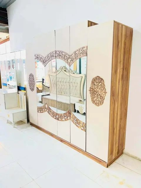 غرفه ترڪي🇹🇷 
7 قطع 
نضافه 90/💯
نضام ابواب  
السعر /650
مع شد ونقل 🚚 داخل بغداد مجانآ
 باقي المحافظات بسعر مناسب


**إذا كنت صاحب هذا الإعلان وتريد حذفه لأي سبب، رجاءا أرسل رسالة إلى الدعم الفني**