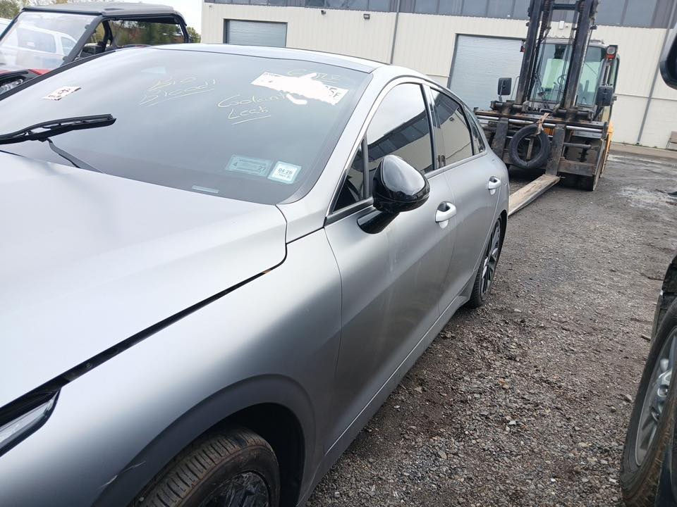 للبيع
K5 GT
2500T تيربو 
فول الفول مواصفات 
واصل بغداد على وضعها
حره سياره 
سعر 150 وبيها مجال 
***********
