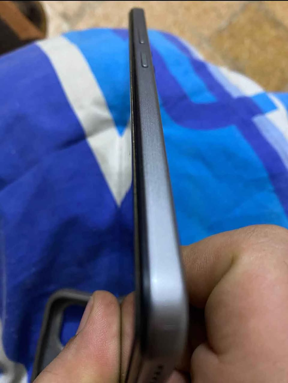 المواصفات الشاشةشاشة AMOLED بحجم 6.78 بوصة، دقة (FHD+)، وتدعم معدل تحديث 120Hzالمعالج ثماني النواة Mediatek Helio G100، يقدم أداءً سريعاً ومناسباً للألعاب الذاكرة / التخزين سعة تخزين داخلية 256 جيجابايت مع 8 جيجابايت "رام" (قابلة للزيادة عبر ذاكرة افتراضية)
شاشة فائقة الوضوح (AMOLED بمعدل 120Hz)، ومعالج قوي مخصص للألعاب، مع بطارية ضخمة تدوم طويلاً. مكاني بغداد العامرية الفلوجة, الأنبار


**إذا كنت صاحب هذا الإعلان وتريد حذفه لأي سبب، رجاءا أرسل رسالة إلى الدعم الفني**