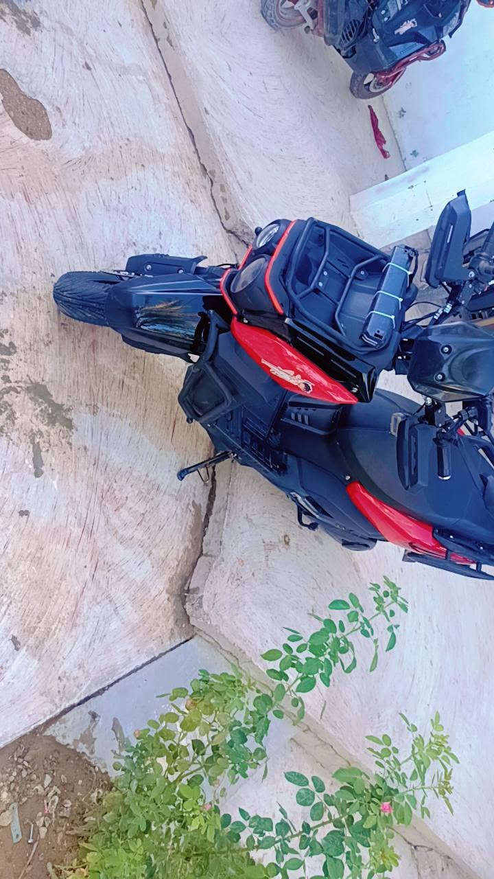 السلام عليكم السعر 850 وبي مجال
اباتشي شحن للبيع بطاريات مصطره خير من الله 
الدراجه حلوه ونضيفه للبيع او مراوس للاستفسار الاتصال على الرقم *********** بي واتساب
