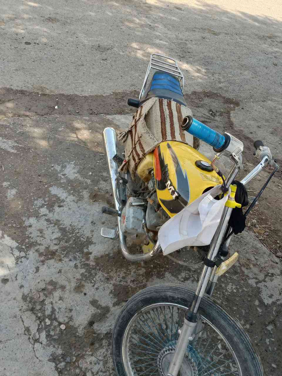 دراجه وستوته للبيع بسعر مناسب رقم التصال ***********
