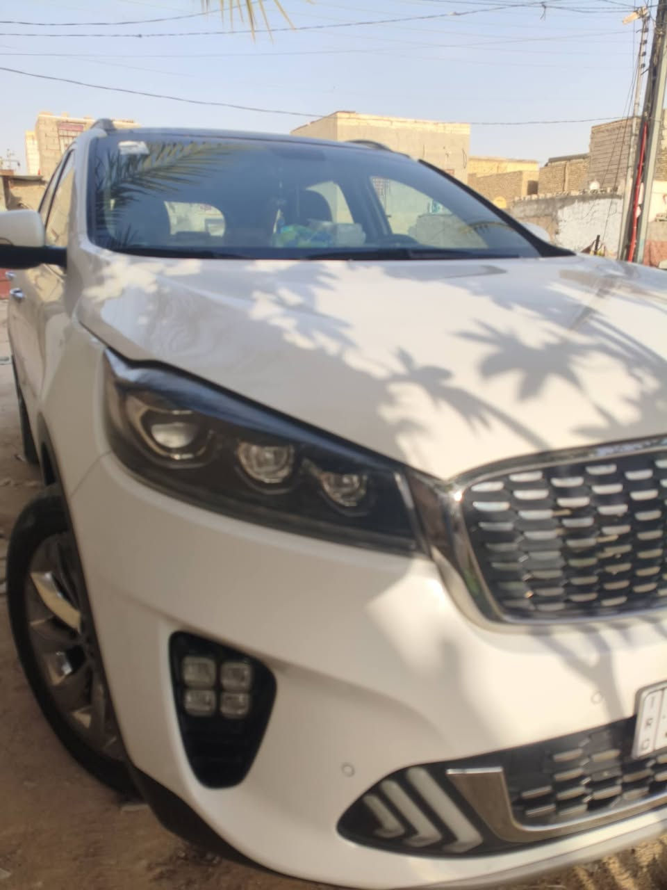 كيا سورنتو خليجي 
رقم بغداد الماني بسمي 
موديل ٢٠٢٠
لون ابيض 
٦ سلندر ٧ راكب 
فوووووول مواصفات كويتي ١/١ 
بنورمااااا طكتين جام 
هند بريك بصمة 
فوووور ويل 4:4
مانع انزلاق وانحدار 
اوتو هولد توقف ذاتي 
الباب الخلفي كهرباء 
بردات خلفية اصلية 
كشنات جلد اصلي لونين 
كشنات ٢ كهرباء 
كشنات تدفئة وتبريد 
الكشنات الخلفية تدفئة 
شاشة كبيرة اندرويد 
كامرة دوارة 
حساس امامي وخلفي 
مري شفط مع القفل 
جي : بي: اس: خرائط طرق 
اريل ابيض طيارة 
نظام ايكو درايف 
كيجات السرعة زئبقية 
شاشة الدشبول الكترونية 
تحكم استيرن فول 
حاكية : ابلوتوث: اوكس 
تبريد ابيانو لمس 
تبريد ٣ قطع ثلج 
لد امامي وخلفي 
لايت زنون اصلي 
اضواء ترحيب بليدات 
علامة سورنتو بلدوسة 
اشاير بلمري 
يدات نيكل اصلي 
ويل اكروم ١٩
تخم تاير جديد لك قبل اسبوع شديتة 
ماشية ٩٨الف
كير ومكينة وصدر وحدادية وتبريد كفالة عامة 
بدون ضربة وتبديل واشخوط وصبغ مكفولة وبيهة بارد شويه بل بنيد  
سيارة جديدة وجاهزة مابية اي نقص 
الرقم الدولي الجديد/ هزة جديدة/ سنوية جديدة 
السعر ٢٥٨
***********
