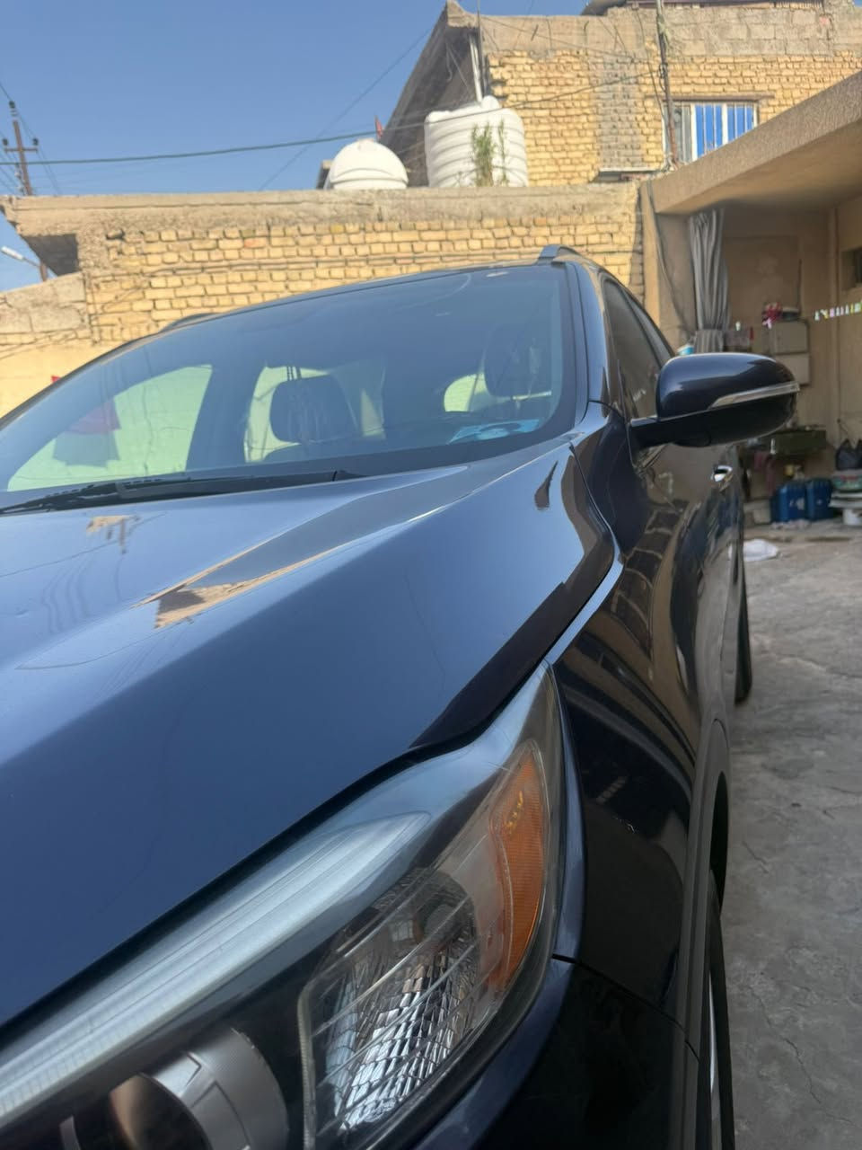 السلام عليكم. سورينتو موديل 2017 امريكي بدون حادث كلين.  7 راكب. مكينه 6 لون. ازرق نيلي. رقم بغداد. تحويل مباشر.  
تفاصيل اكثر الاتصال بالرقم.  او واتساب مكلف بالنشر.  تليفون. صاحبها ***********
