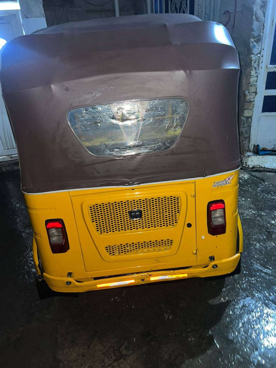 السلام عليكم تكتك ٢٠٢٢
كشرهه مكفول بس شويه بارد
كلجات جدد تخم تاير جديد
تكتك خير من الله مكان بغداد الشراي ايخابر ***********
