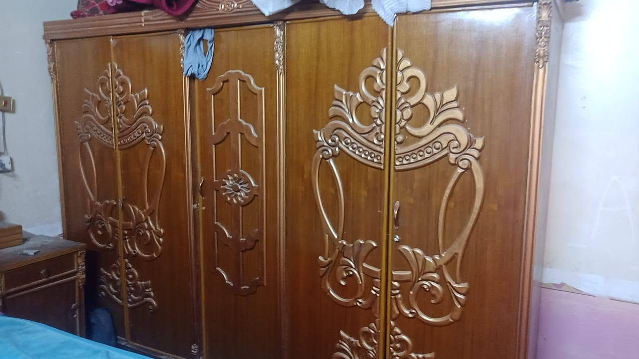 غرفه اخشاب وسبلت ثلاجه*********** والسعر خاص يخابر على هذا الرقم والسعر خاص

