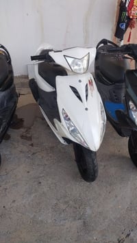 ياماها • جديدة • طلعت من الحاوية