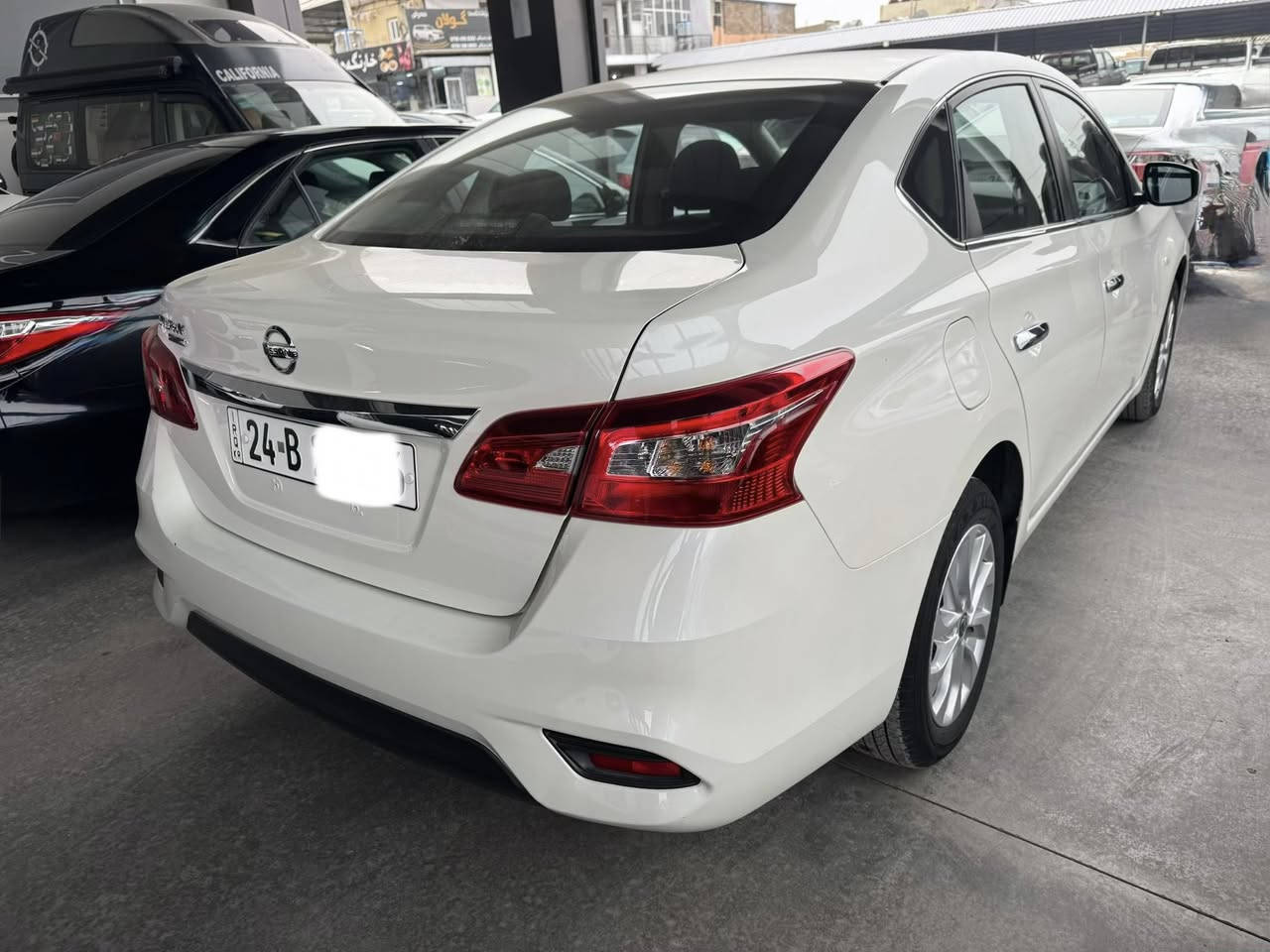 ***********
سنترا ٢٠٢٤ صيني مرقم دهوك
ماشيه ٢٣ كيلو مه تر
سياره بدون سبخ
سياره كلش نظيف 
مكان سياره دهوك 
سعر سياره ١٢٨ مجال
