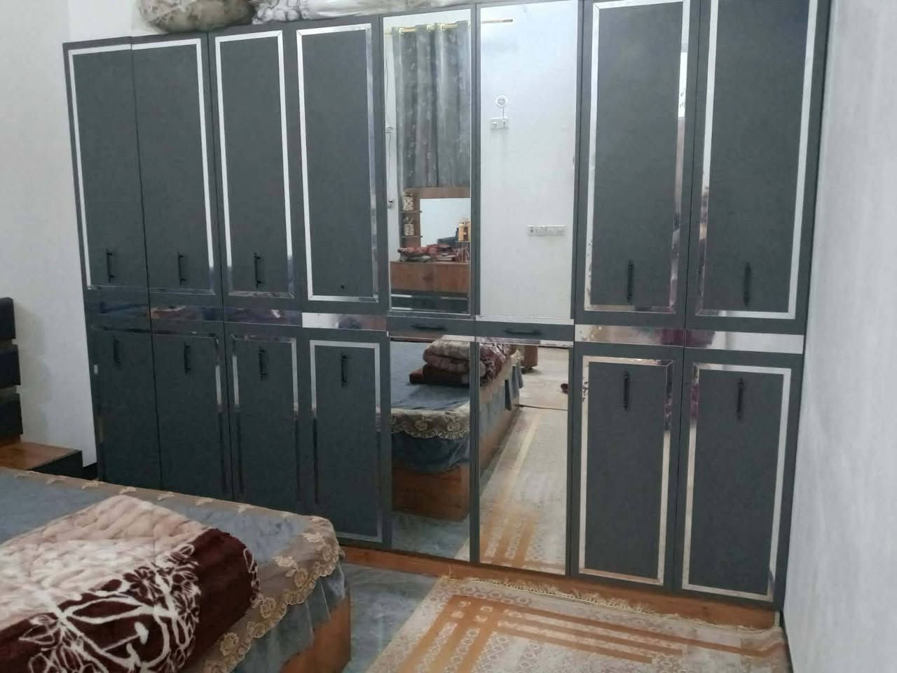 غرفه نوم تركيه 5قطع جديده مابيه ضرر
سعرها650بيها مجال
عنوان النجف الكوفه
شراي ياخذ سكرين يدزه خاص للمنشور


**إذا كنت صاحب هذا الإعلان وتريد حذفه لأي سبب، رجاءا أرسل رسالة إلى الدعم الفني**