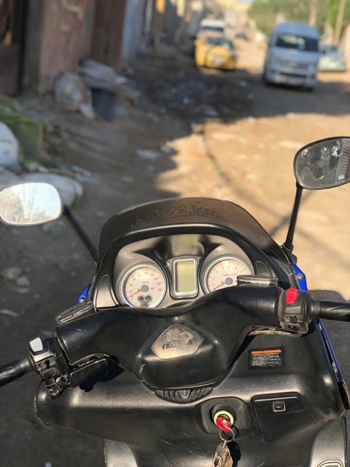 ًالسلام عليكم تي ماكس 2008 نوزل مكفوله كفاله عامه مكينته برغي ممفتوح بيه نضام سكيورتي وبيه مري مال 2011 وبيه بك لايت لد ومنضومه زنون كلش قويه دراجه على ايدي ممتعوبه سعره 21ورقه وبيه مجال *********** مكاني بغداد الشعب
