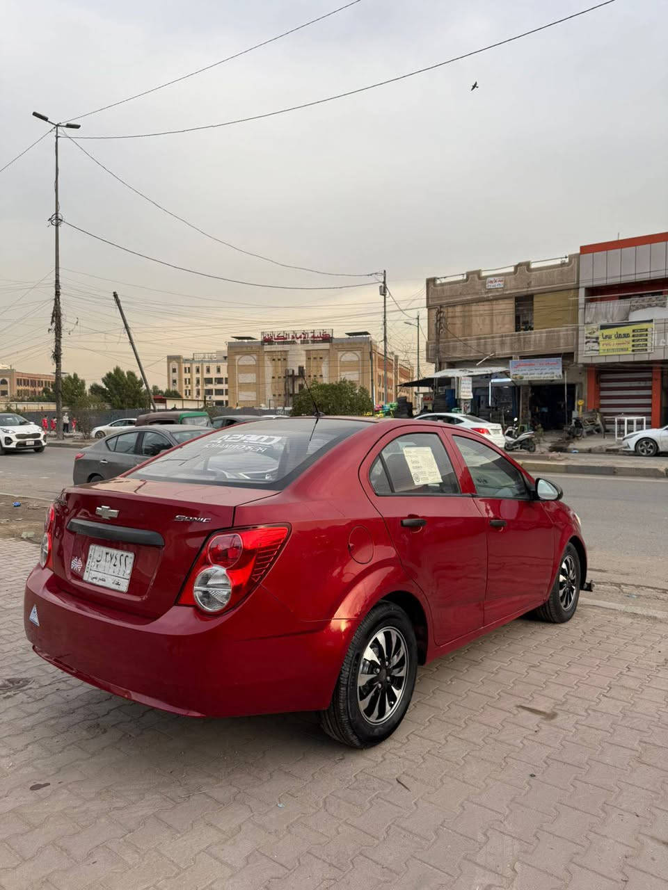 السلام عليكم افيو سونك خليجي موديل 2012 محرك 1800 كير اوتماتيك رقم بغداد تحويل ثاني يوم جاهزه من كل شي كير محرك تبريد صدر امامي خلفي تخم تاير جديد باتري جديد سياره احلى من الصور السعر 68 وبيها مجال بسيط وهذا رقمي ***********
