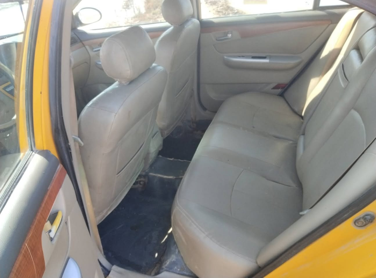 سلام عليكم سياره ليفان 2012لبيع محرك وكير كورله شرط جدد سنويه نافذه عنوان سماوه سوير ‏.سعر 25          ‪0780 679 6528‬‏
