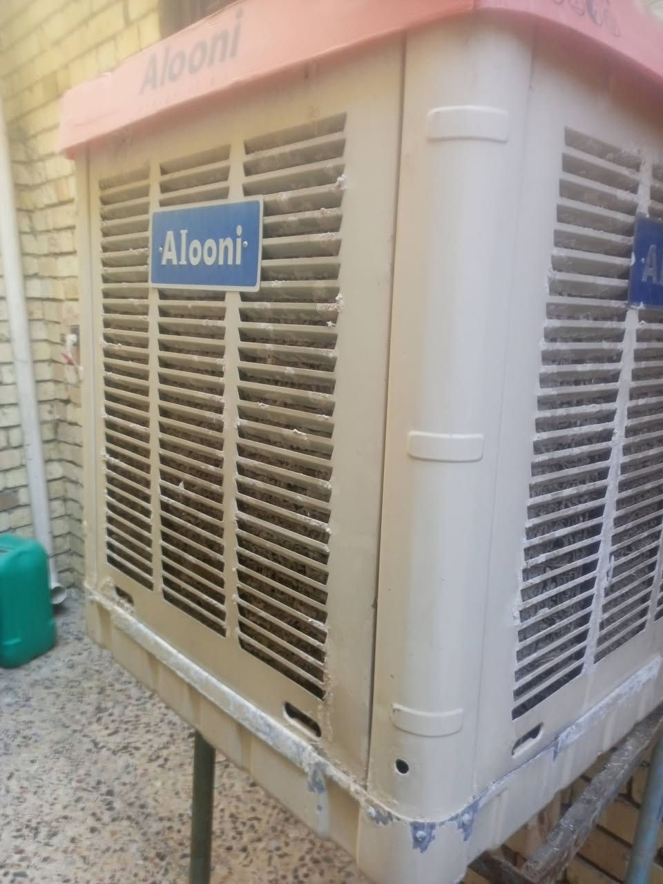 السلام عليكم اخوان عندي مبرده جديده على فحص ماطور نحاس مستخدمه 4 أشهر فقط سعره 100   حجم ال كبير  رقم الهاتف ***********
