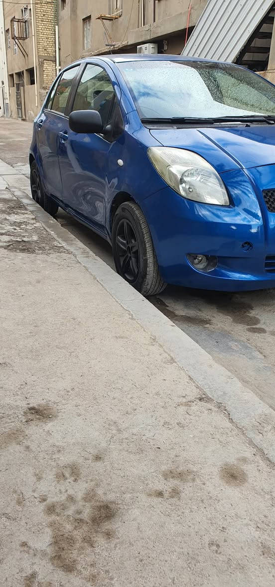 السلام عليكم تويوتا يارس ٢٠٠٧ خليجي هاج باك للون ازرق جويتي صبغ حزام بسبب اللون  محرك وكير جديد تبريد ثلج السيارة فول عدى الفتحة شاشة كار بلي صدرها ٨٠ بالمية رقم بغداد باسمي مكاني بغداد الدورة
السعر ٦٨ بي مجال
***********
