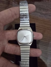 ساعة كوارتز للرجال مينا فضي فارغ وهيكل وسوار من الفولاذ المقاوم للصدأ....