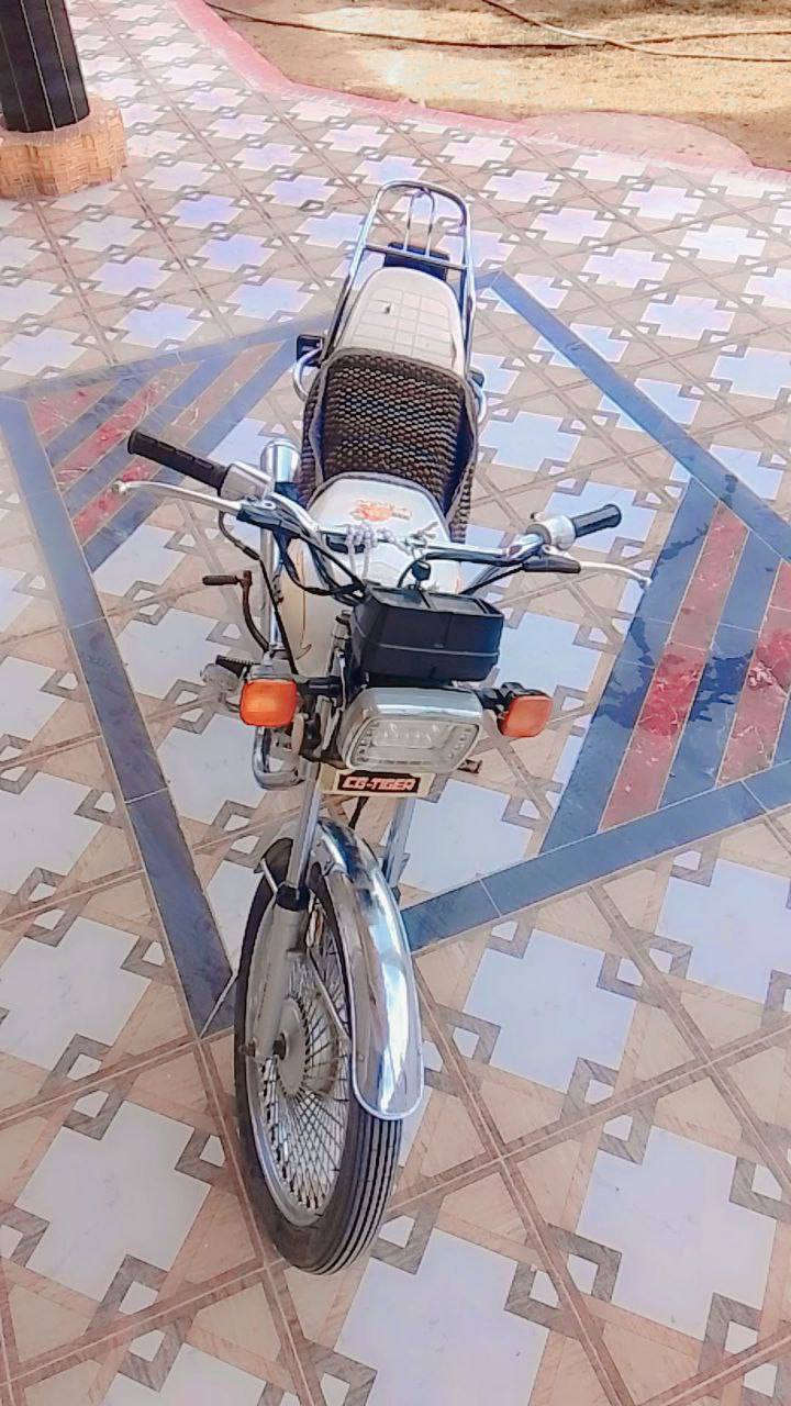 دراجه تايكر البيع 2022أوراق اصوالي السعر خاص. التواصل ***********
