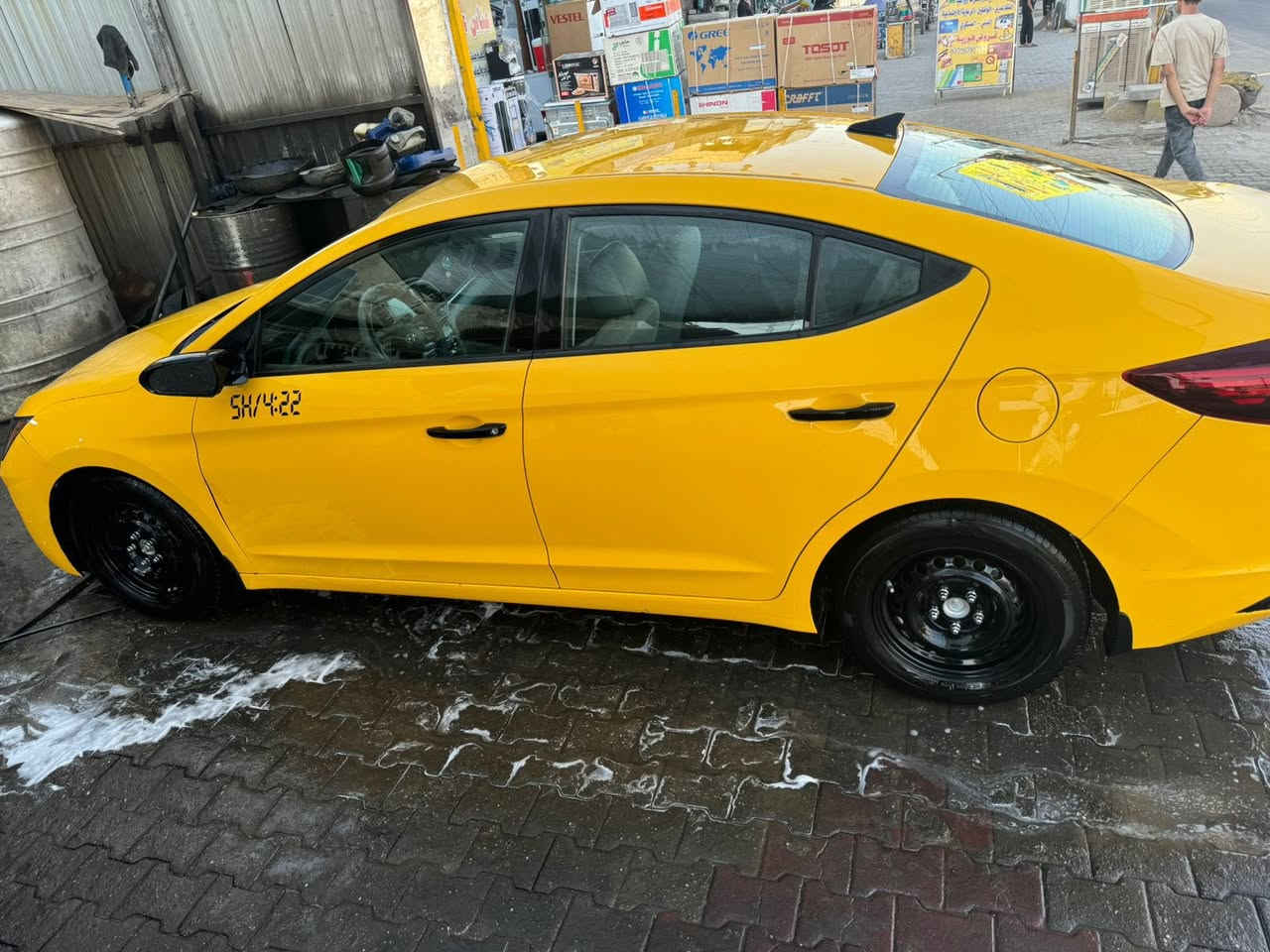 ‏سلام عليكم
‏النترا 2020 ‏وارد أمريكي ￼
‏حادث بنيد فقط￼
￼ مكينة كير at مكفولات￼
‏كفالة شواص لغد
‏ شاشة + تحكم + كاميرا
‏سيارة بيها رادار
‏ رقم السيارة بغداد
‏ مصفر هيئة غرامات
‏مكان السيارة بغداد الرصافة
‏رقم التلفون متواجد على واتساب ‭٠٧٧٠ ٠٢٠ ٨٨١١￼
