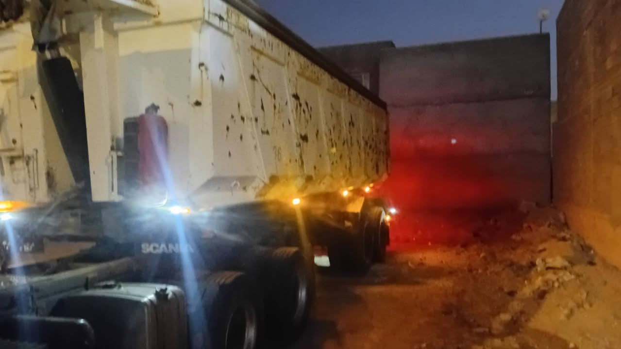 عربانه بطه ماموت 2014 تخم تاير مكفوله جاهزه للعمل ***********
