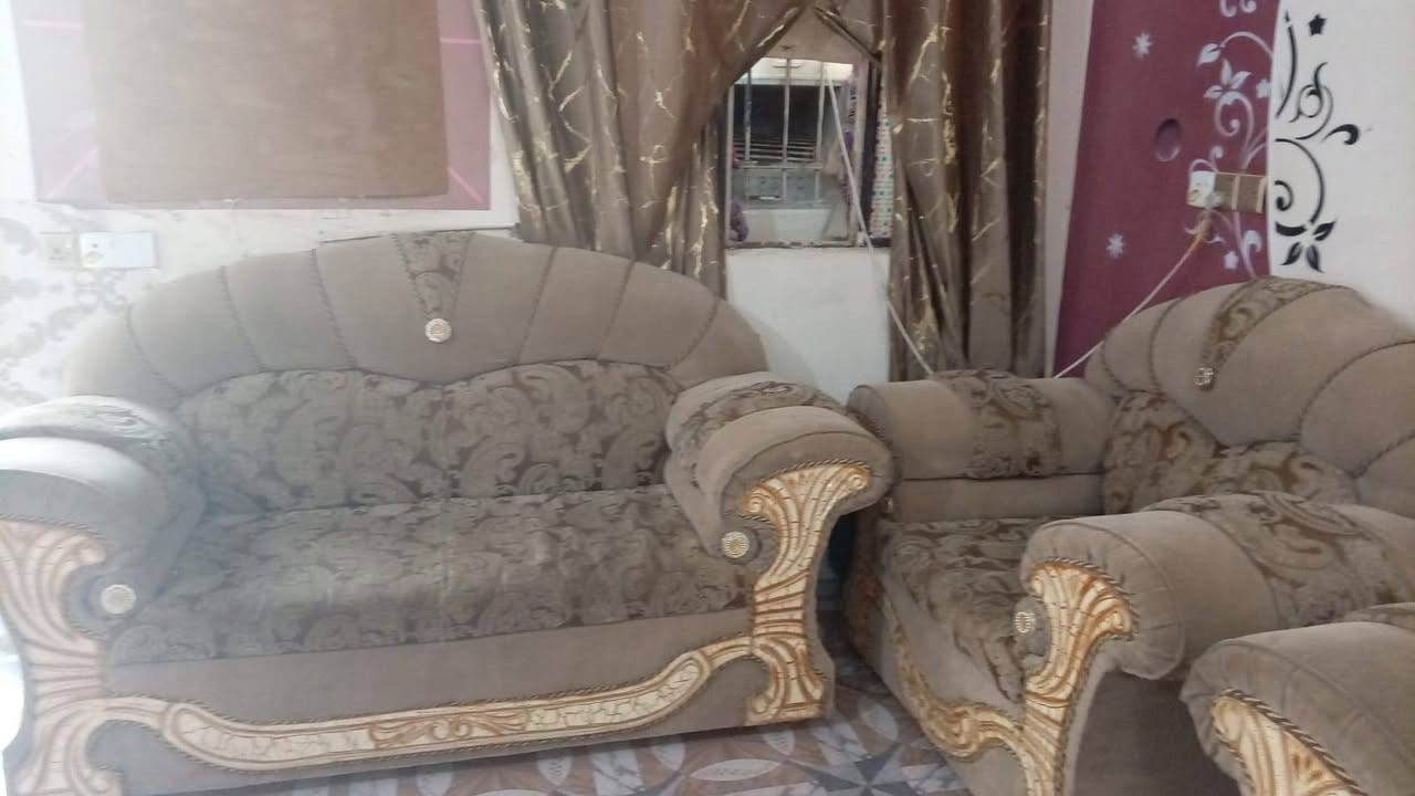السلام عليكم تخم للبيع نضيف ومابي اي ضرر السعر 150 المكان شارع الشهداء الشراي يتفضل خاص 

#من_رخصه_المسول


**إذا كنت صاحب هذا الإعلان وتريد حذفه لأي سبب، رجاءا أرسل رسالة إلى الدعم الفني**
