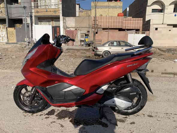 سلام عليكم بيس اكس جيل الثالث دراجه  حلوه شلعه ومعدل حساسات كهربيات كله شغاله سعر1900 مكان بغداد مدينه الصدر رقمي***********
