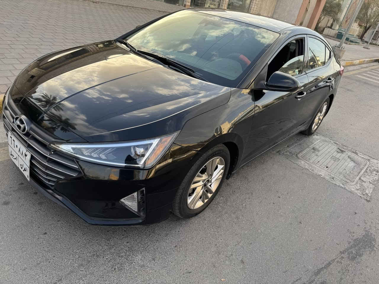 النترا 2019  
وارد امريكي
عداد المسافه 107 
مكينة 2000 دوش 
باقي مواصفات معرفة
رقم اربيل باسم عربي سنويا لغايه شهر 9 
السعر 118 وبيها مجال 
‭0771 232 5877‬/***********
مكان بغداد
