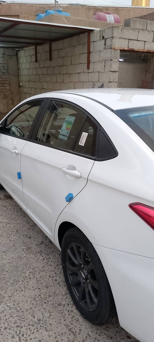 سلام عليكم
شيري اريزو 5 موديل 2025 سياره بدون ضربه وبدون صبغ السياره ماشيه 18400 مكينه گير تبريد خير من الله 
السعر 110 ورقه وبيه مجال 
مكان السياره بغداد 
***********
***********
