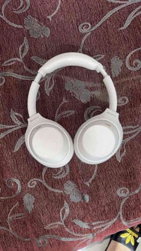 سماعات • جديدة • شحنه ممتاز